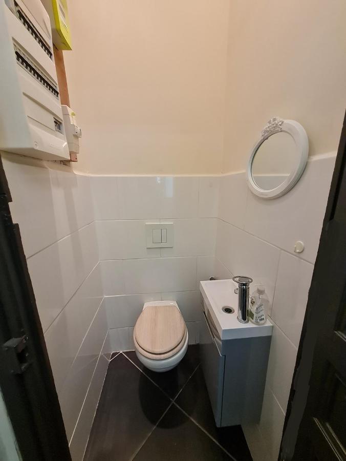 Appartement Intra Muros 8 Personnes Climatise Wifi Stationnement Facile Avignon Exterior foto