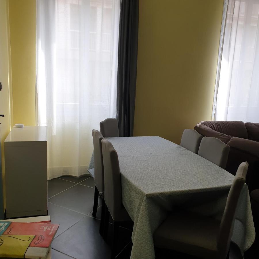 Appartement Intra Muros 8 Personnes Climatise Wifi Stationnement Facile Avignon Exterior foto
